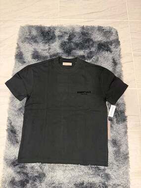 Fear of God Essentials Men's Flocked Logo T-Shirt - Black